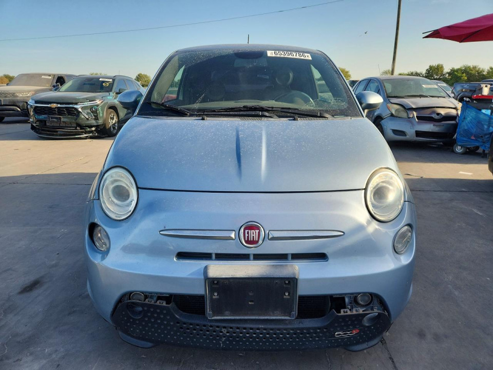 Fiat 500 2015 — Copart