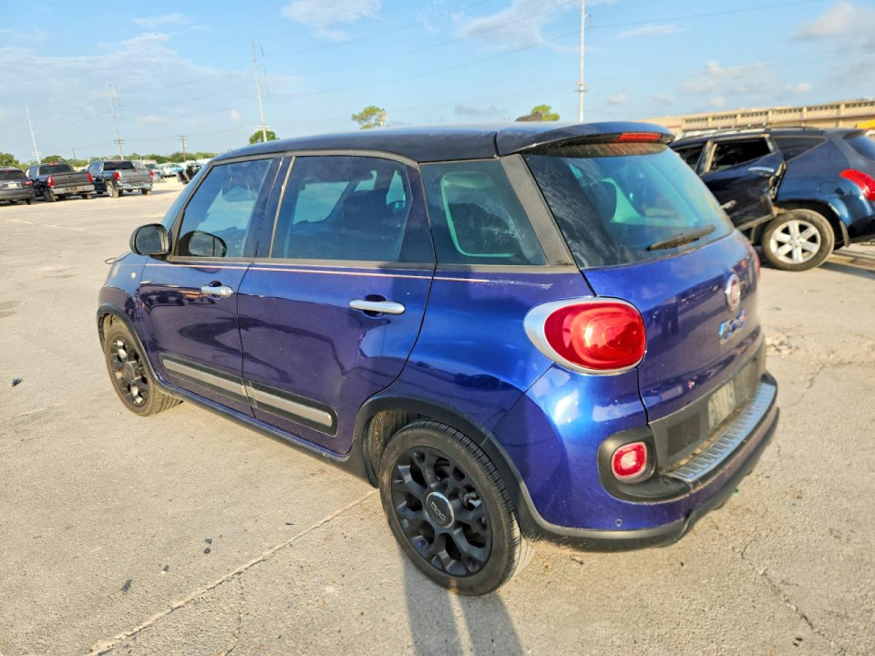 Fiat 500L 2015 — Copart