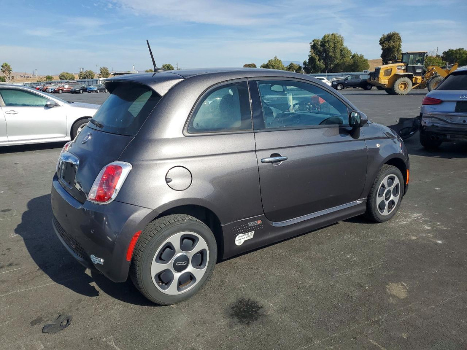 Fiat 500 2015 — Copart