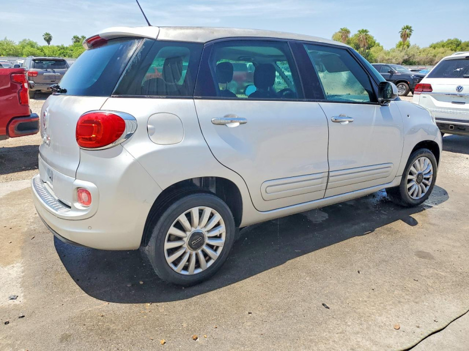 Fiat 500L 2015 — Copart