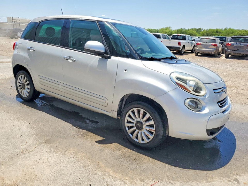 Fiat 500L 2015 — Copart