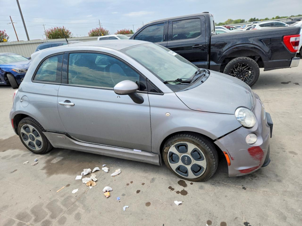Fiat 500 2016 — Copart