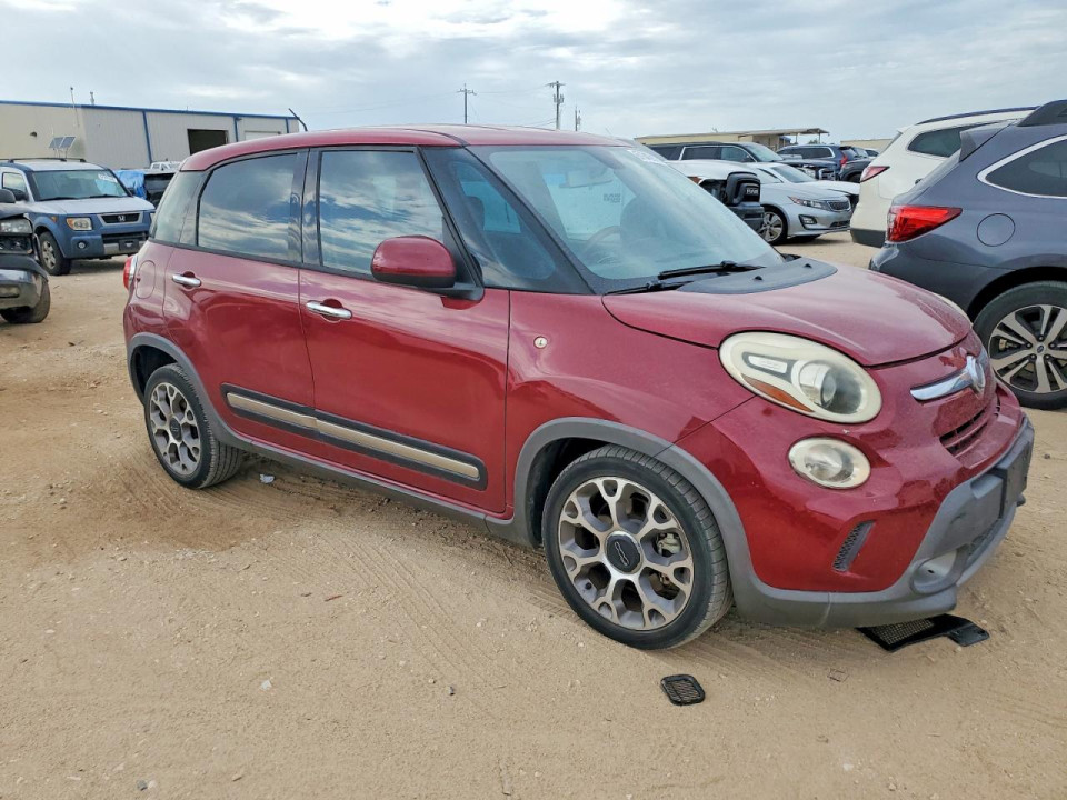 Fiat 500L 2015 — Copart