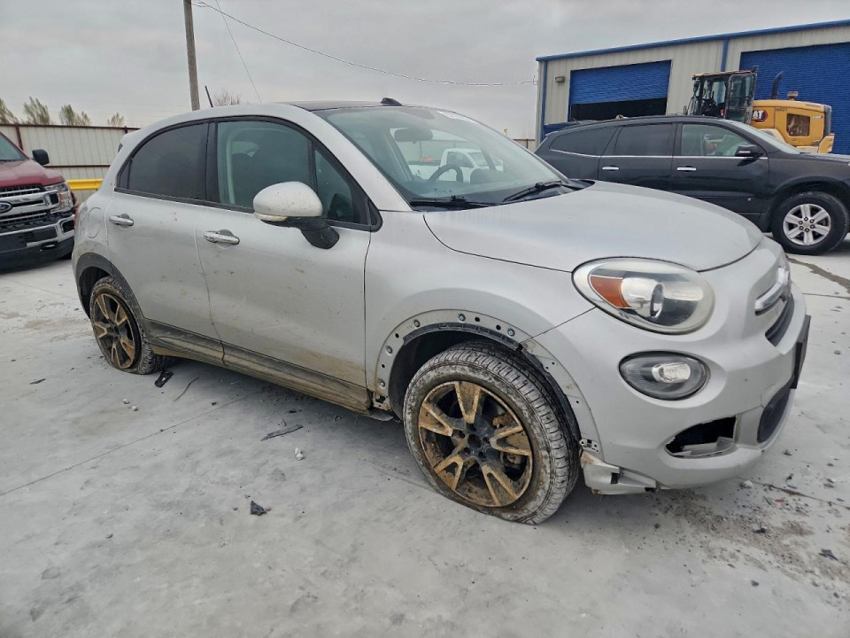 Fiat 500X 2016 — Copart