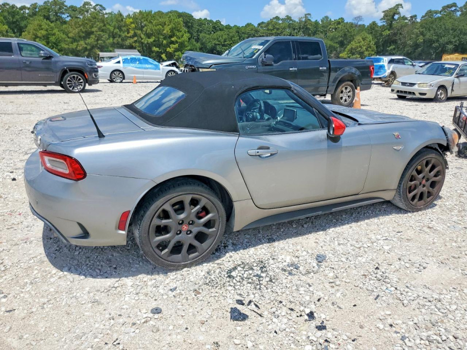 Fiat 124 SPIDER 2017 — Copart