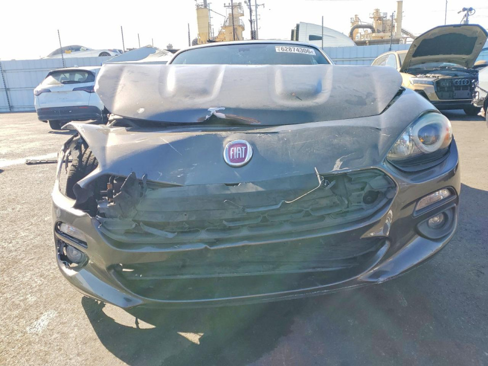 Fiat 124 SPIDER 2017 — Copart