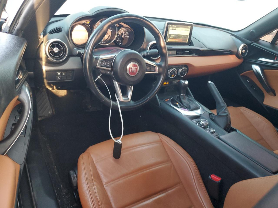 Fiat 124 SPIDER 2017 — Copart