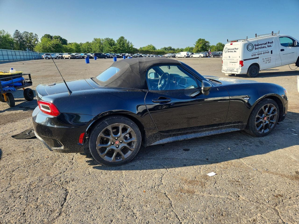 Fiat 124 SPIDER 2017 — Copart
