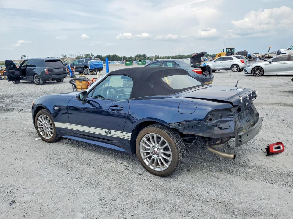 Fiat 124 SPIDER 2018 — Copart