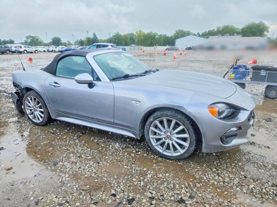 Fiat 124 SPIDER 2017 — Copart