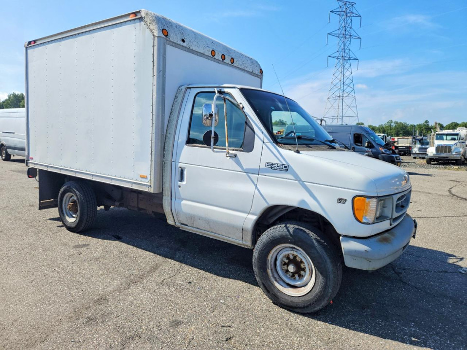 Ford E350 BOX TRUCK 1999 — Copart