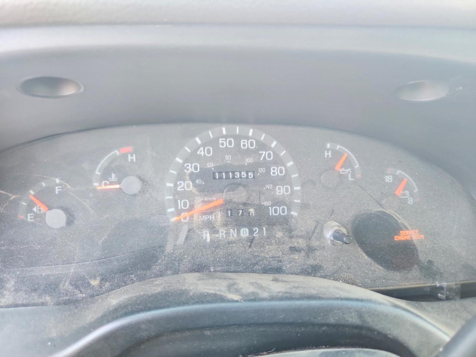 Ford E350 BOX TRUCK 1999 — Copart