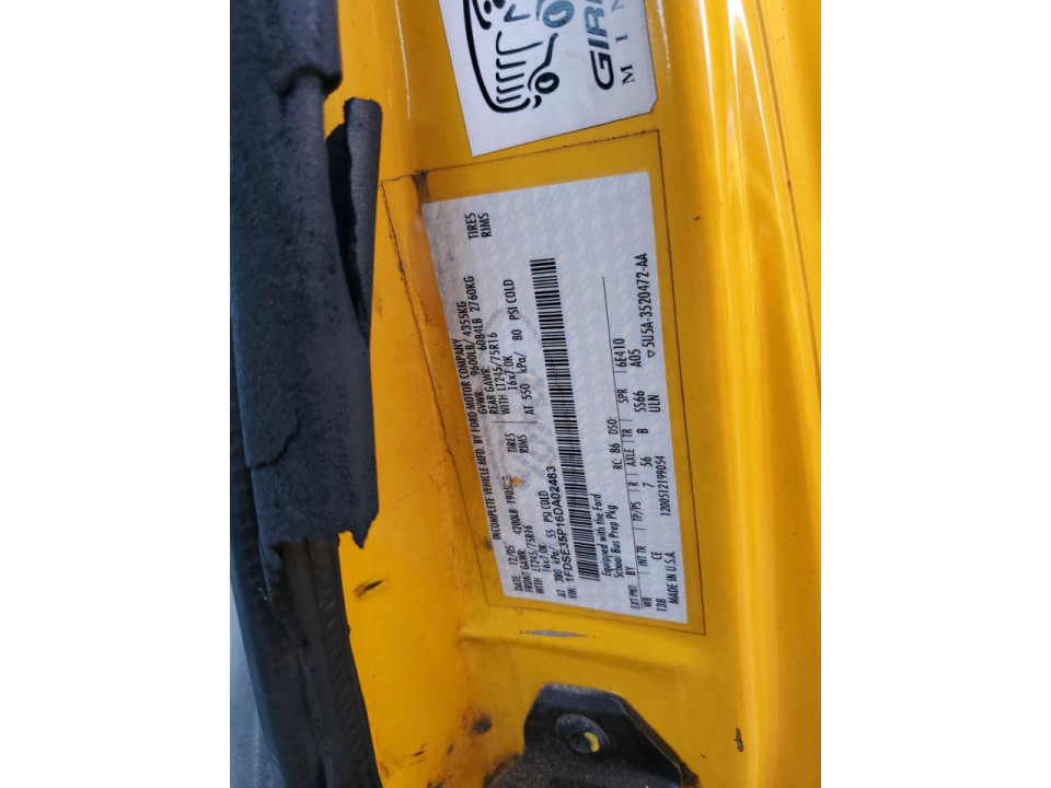 Ford E350 SCHOOL BUS 2006 — Copart