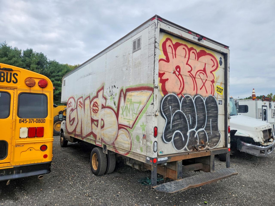 Ford E450 BOX TRUCK 2014 — Copart