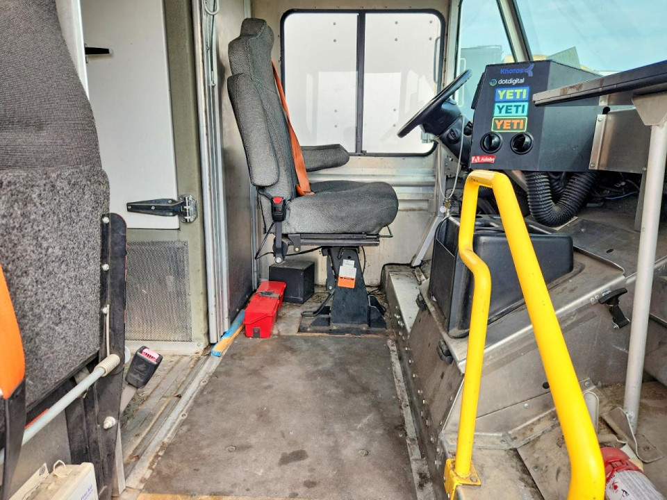 Ford E450 DELIVERY TRUCK 2013 — Copart