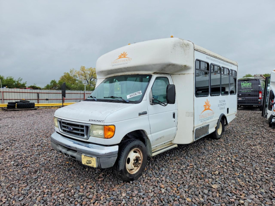 Ford ECONOLINE E350 SUPER DUTY CUTAWAY VAN 2007 — Copart