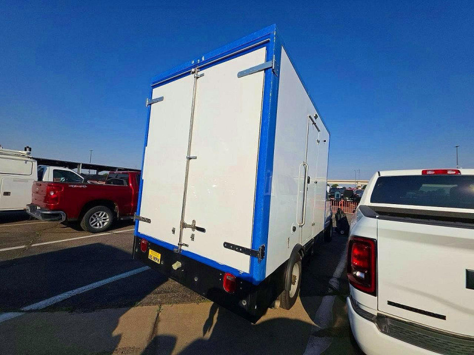 Ford ECONOLINE E350 SUPER DUTY CUTAWAY VAN 2023 — Copart