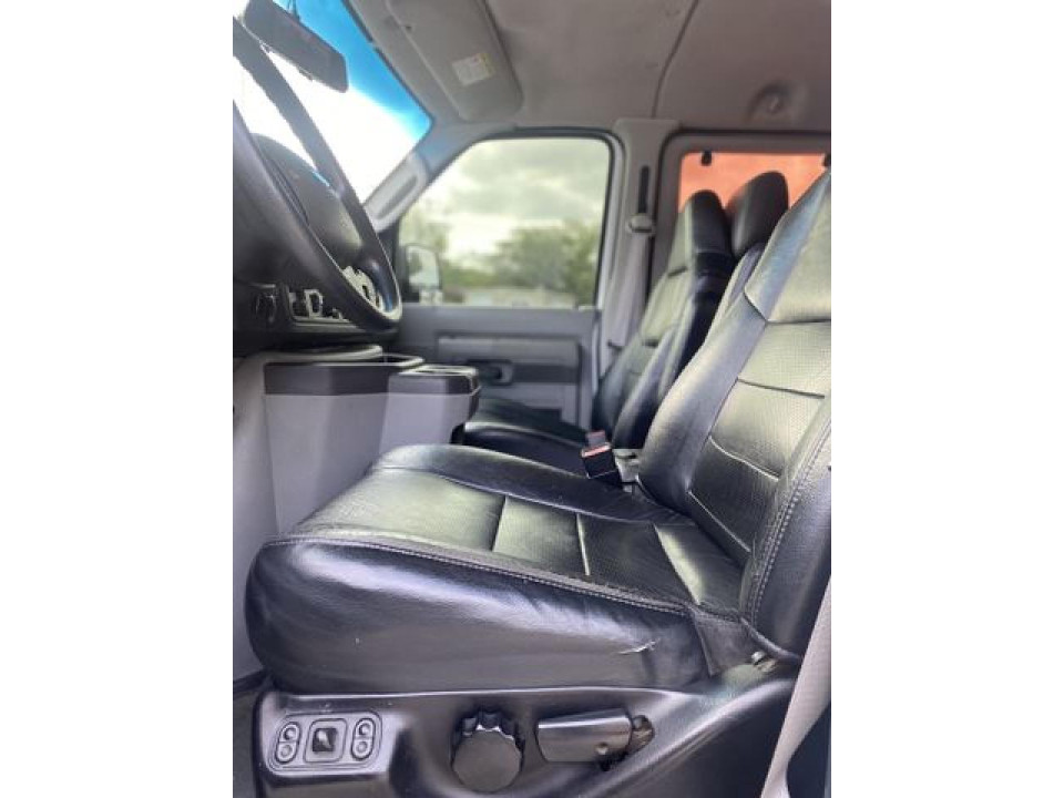 Ford ECONOLINE E350 SUPER DUTY WAGON 2009 — Copart