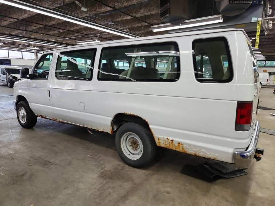 Ford ECONOLINE E350 SUPER DUTY WAGON 2011 — Copart