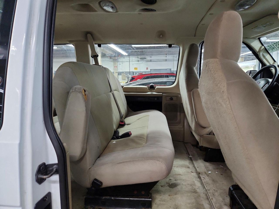 Ford ECONOLINE E350 SUPER DUTY WAGON 2011 — Copart