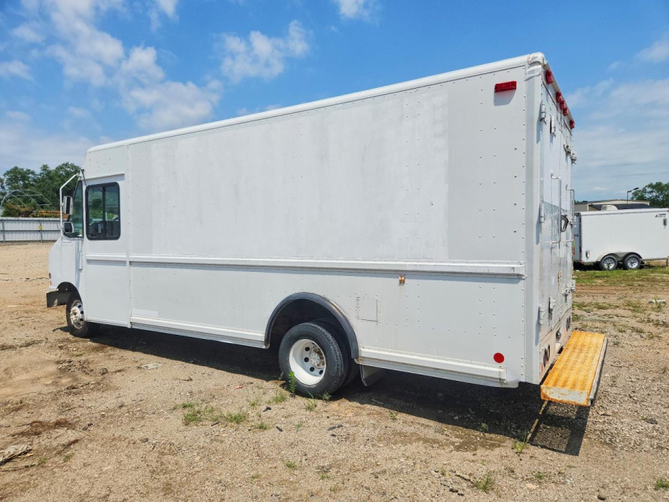 Ford F-59 2000 — Copart