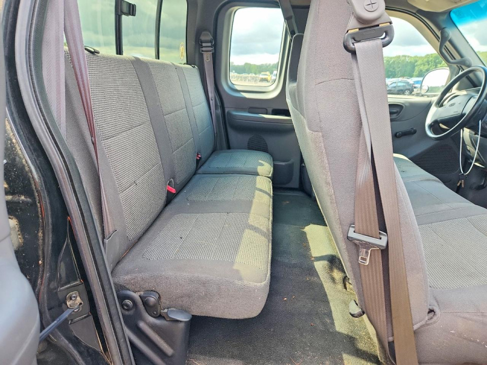 Ford F150 2001 — Copart