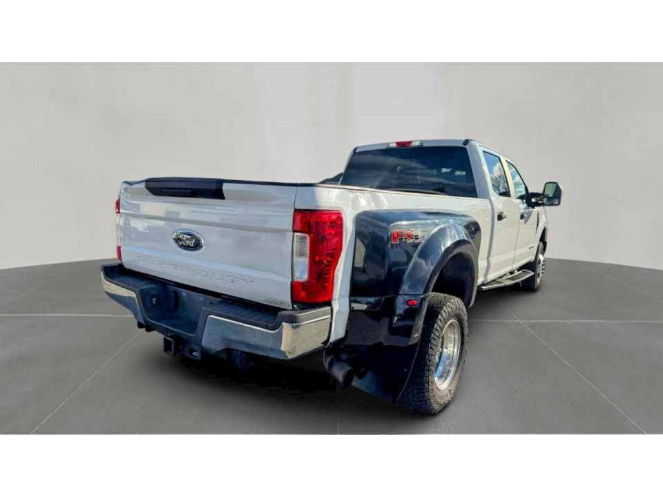 Ford F350 2017 — Copart