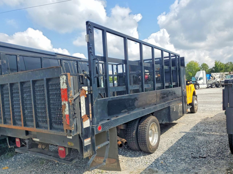 Ford F550 2018 — Copart