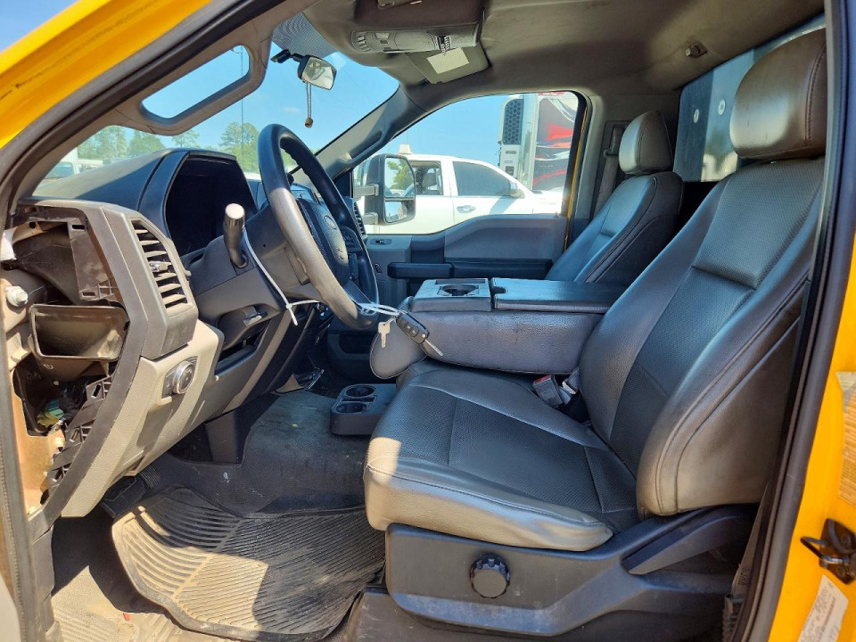 Ford F550 2018 — Copart
