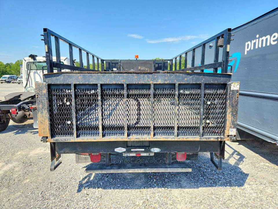 Ford F550 2017 — Copart