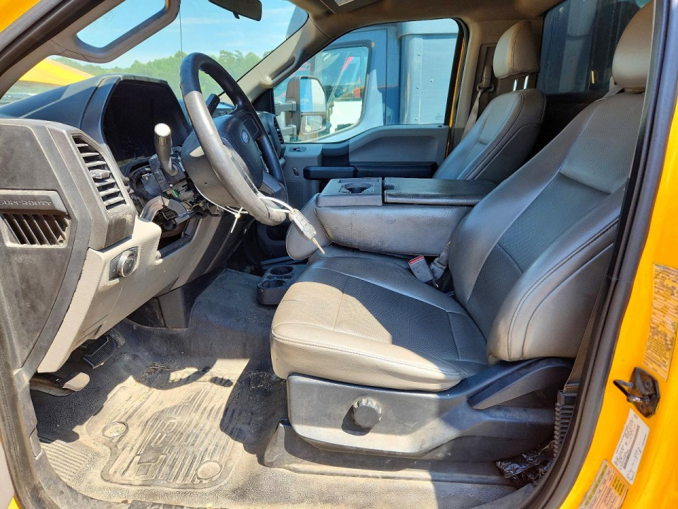 Ford F550 2017 — Copart