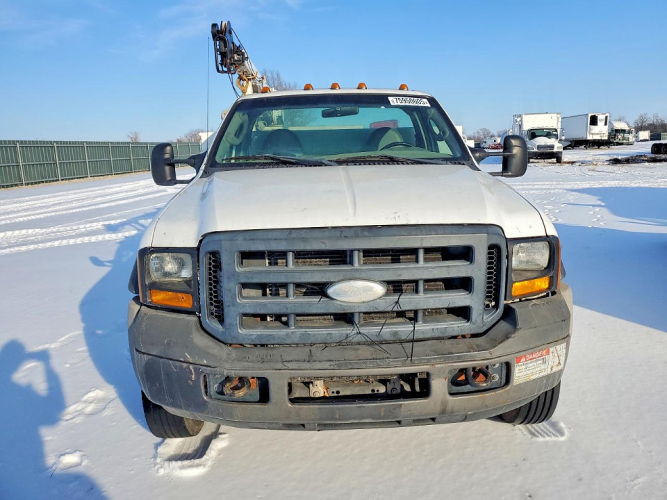 Ford F550 2006 — Copart