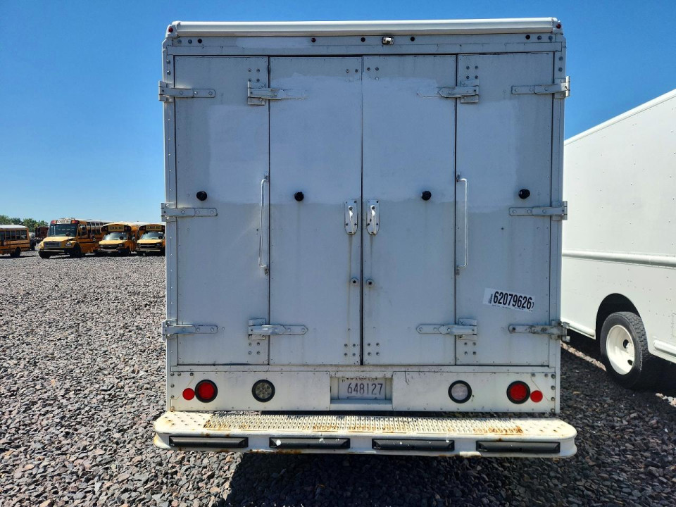 Ford F59 DELIVERY TRUCK 2016 — Copart