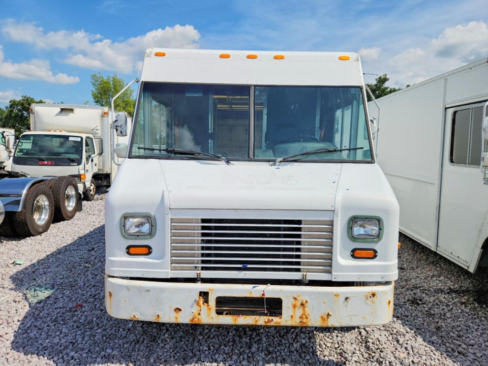 Ford F59 DELIVERY TRUCK 2011 — Copart