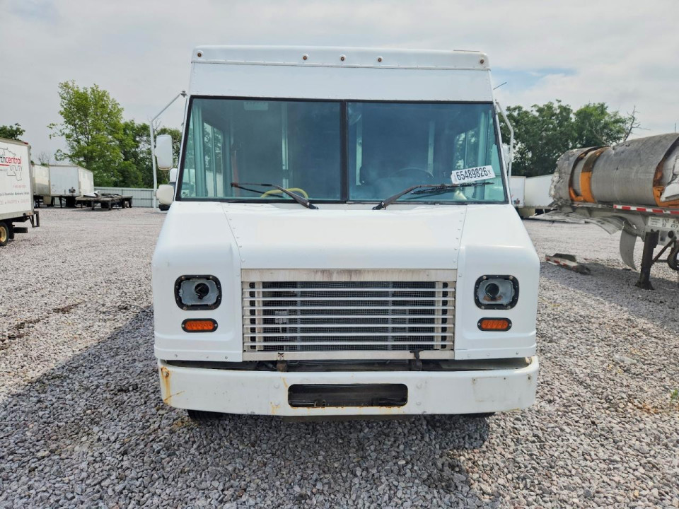 Ford F59 DELIVERY TRUCK 2015 — Copart