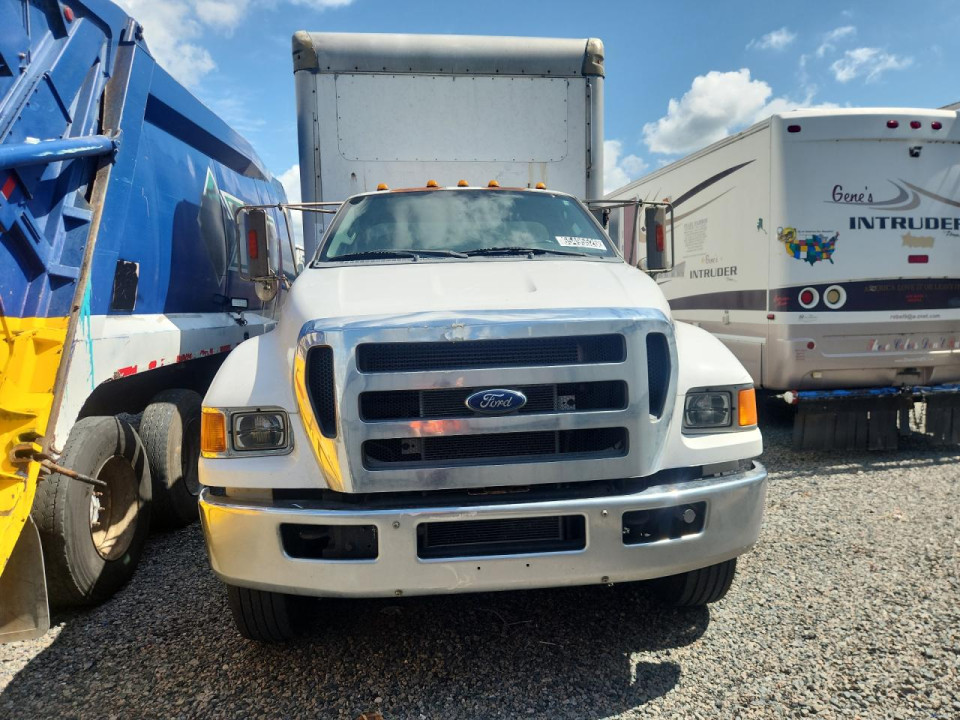 Ford F650 2015 — Copart