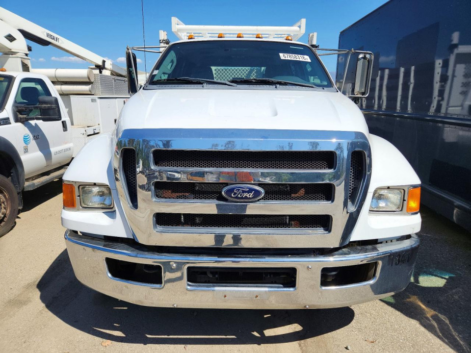 Ford F650 2013 — Copart