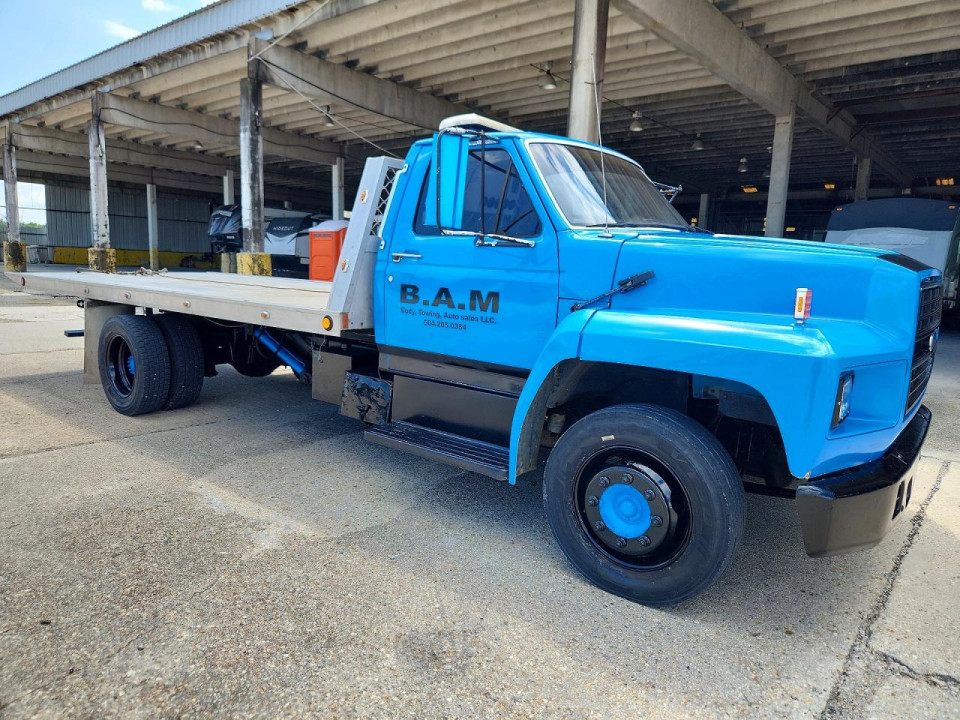 Ford F700 1990 — Copart