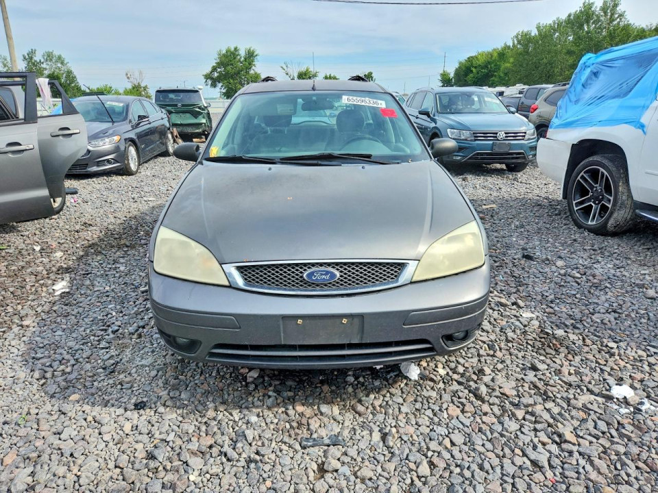 Ford FOCUS 2005 — Copart