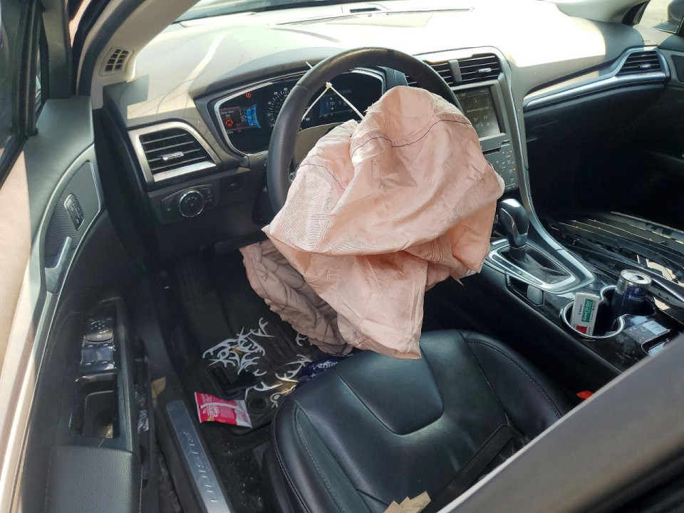 Ford FUSION 2015 — Copart