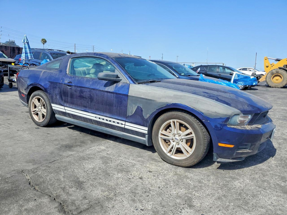 Ford MUSTANG 2010 — Copart