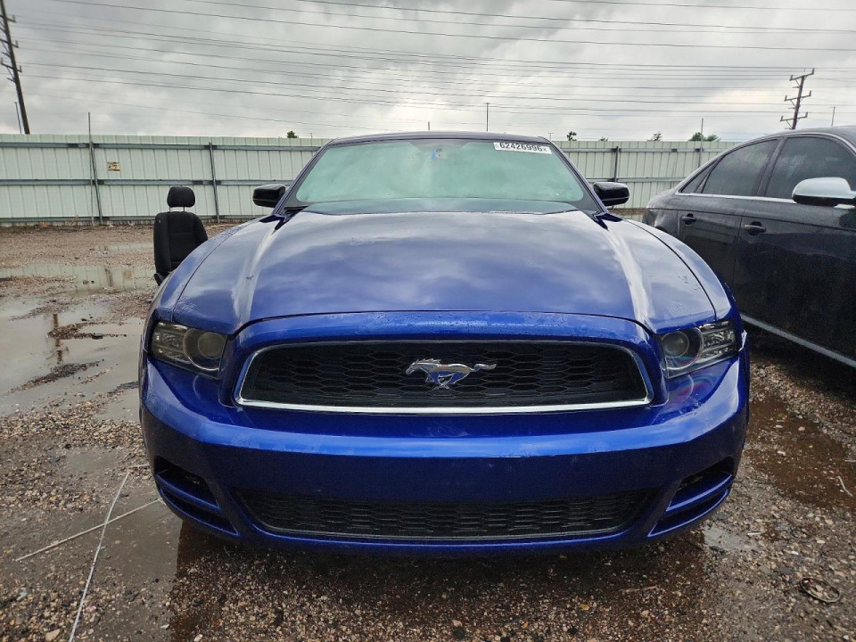 Ford MUSTANG 2013 — Copart