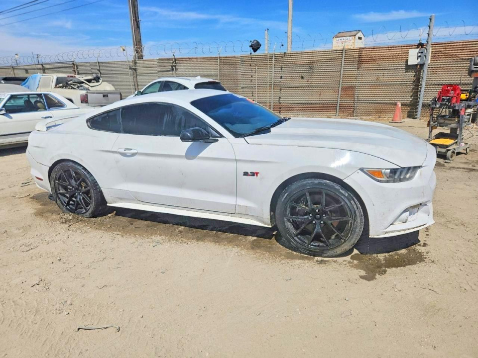 Ford MUSTANG 2015 — Copart