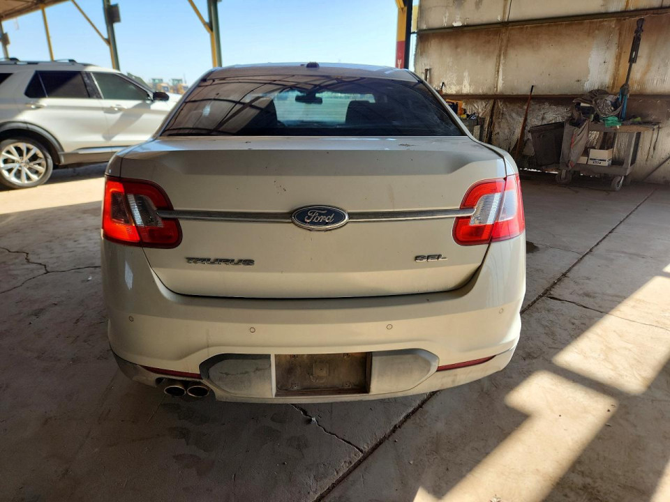 Ford TAURUS 2011 — Copart