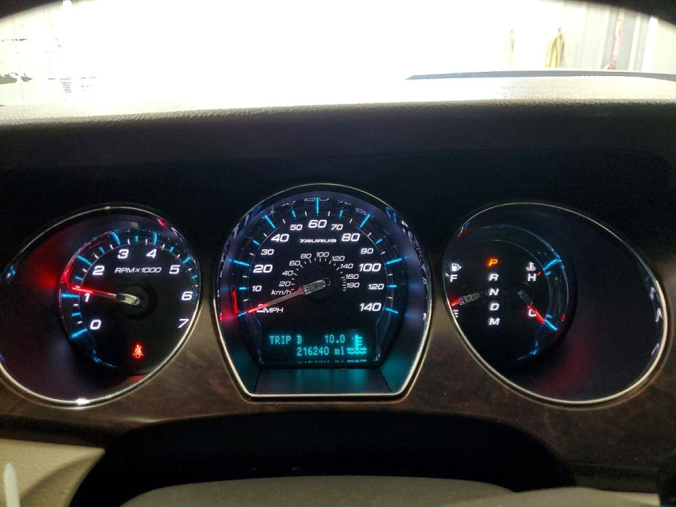 Ford TAURUS 2011 — Copart