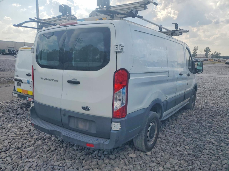 Ford TRANSIT 250 DELIVERY VAN 2017 — Copart