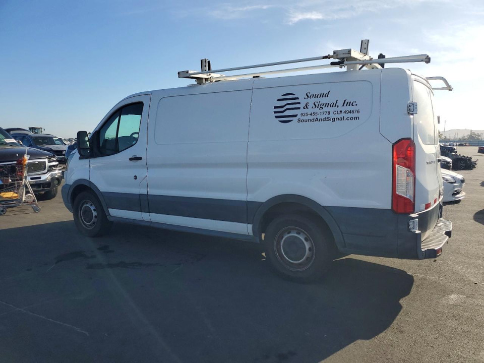Ford TRANSIT CA 2016 — Copart