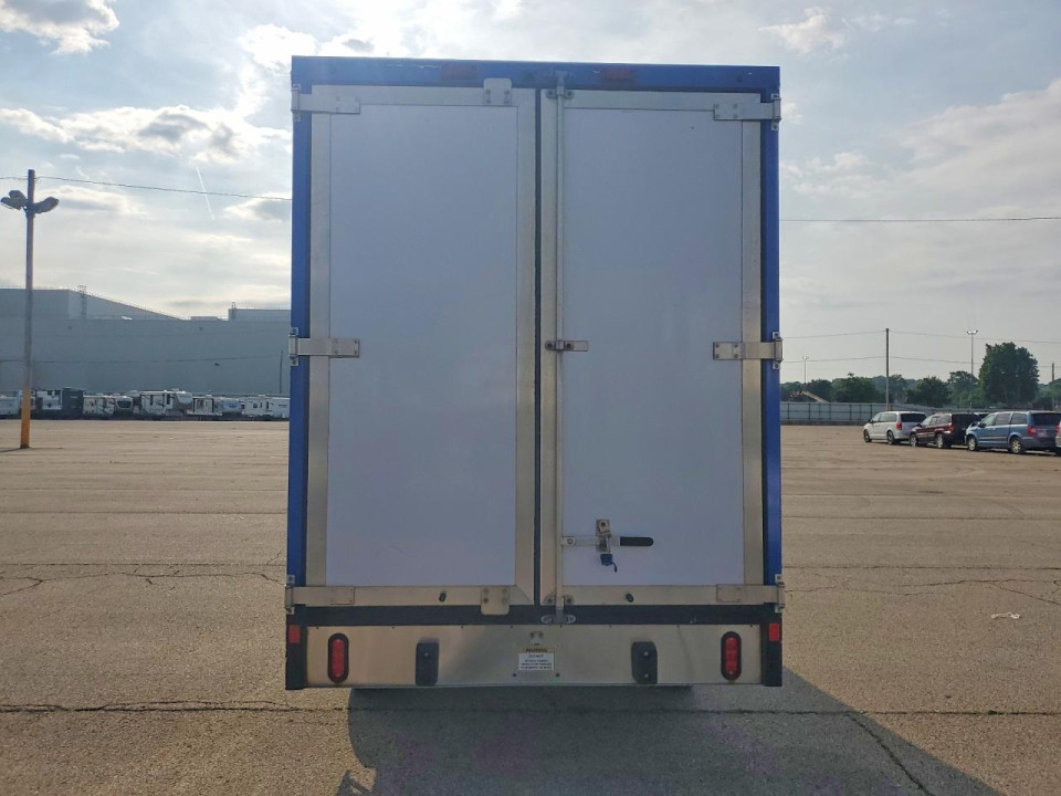 Ford TRANSIT DELIVERY TRUCK 2023 — Copart