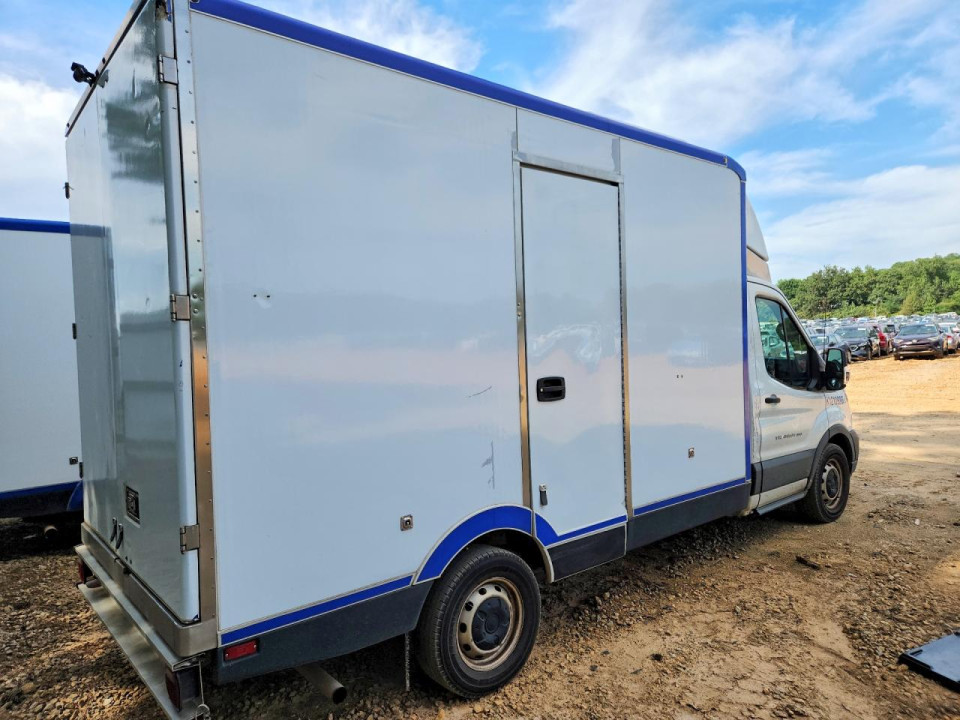 Ford TRANSIT - DELIVERY TRUCK 2022 — Copart