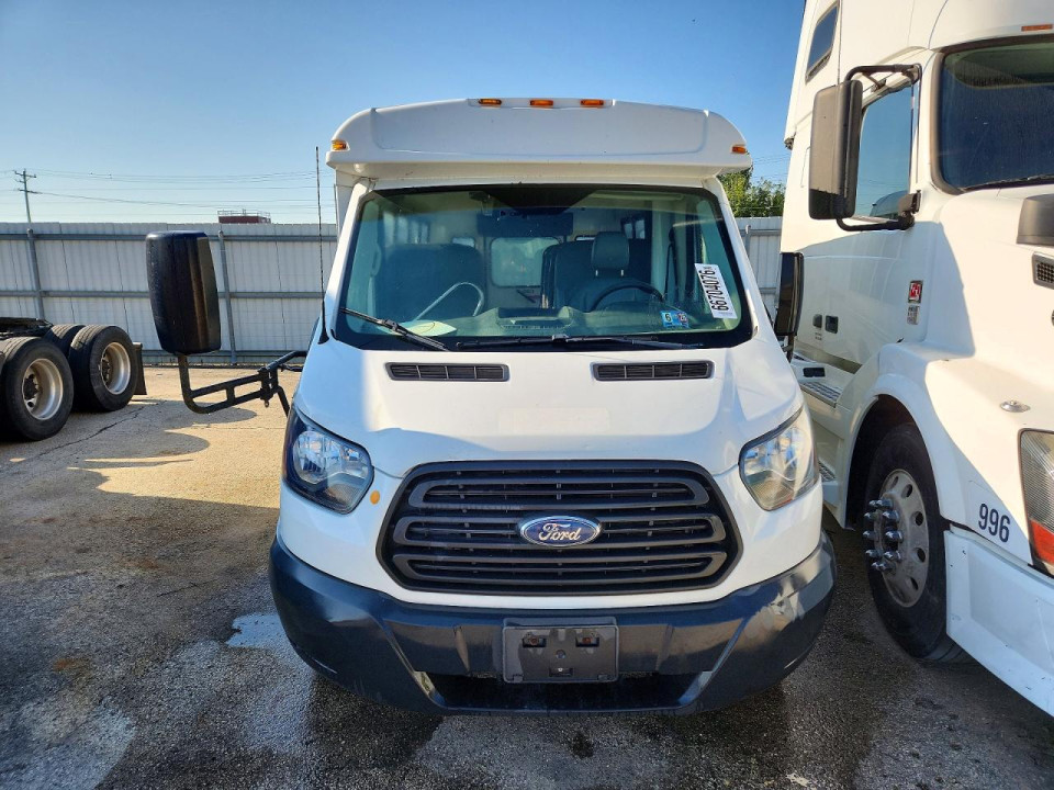 Ford TRANSIT T-250 2015 — Copart